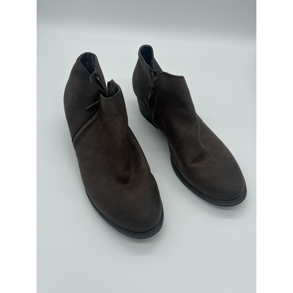 UNIONBAY Holly-F15 Women's Dark Brown Ankle Booties Side Zip Block Heel Size 9M